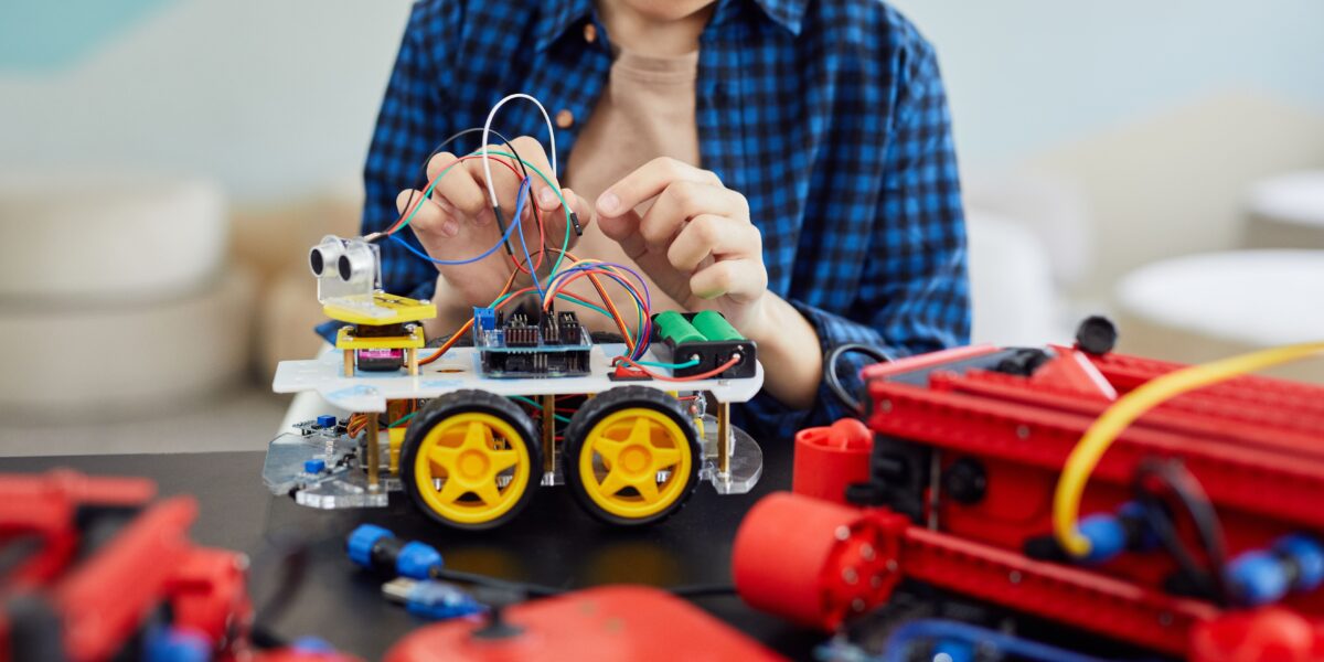 Guida ai giochi STEM, LEGO e logica per età